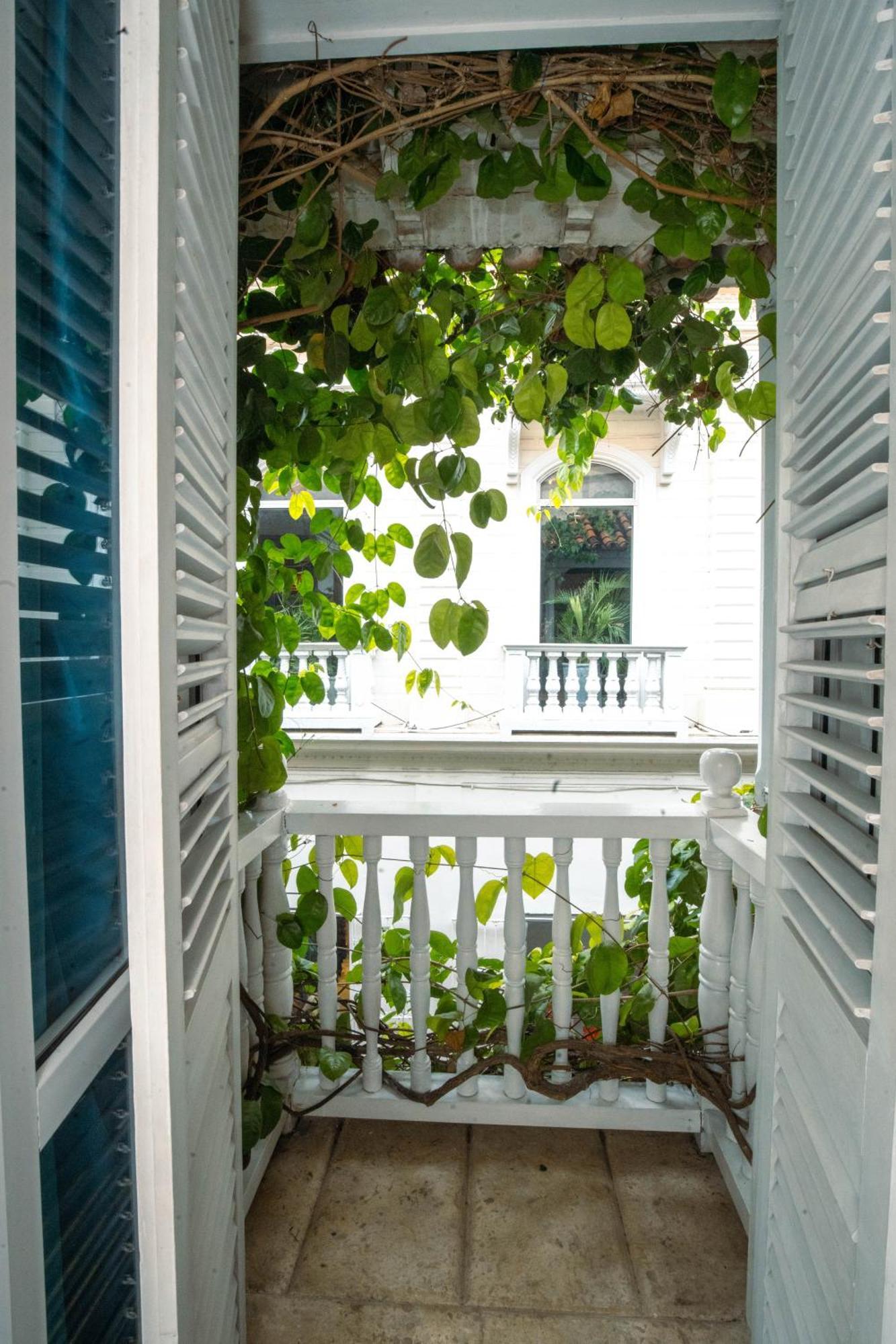 Hotel Aguamarina Boutique (Adults Only) Картахена Экстерьер фото